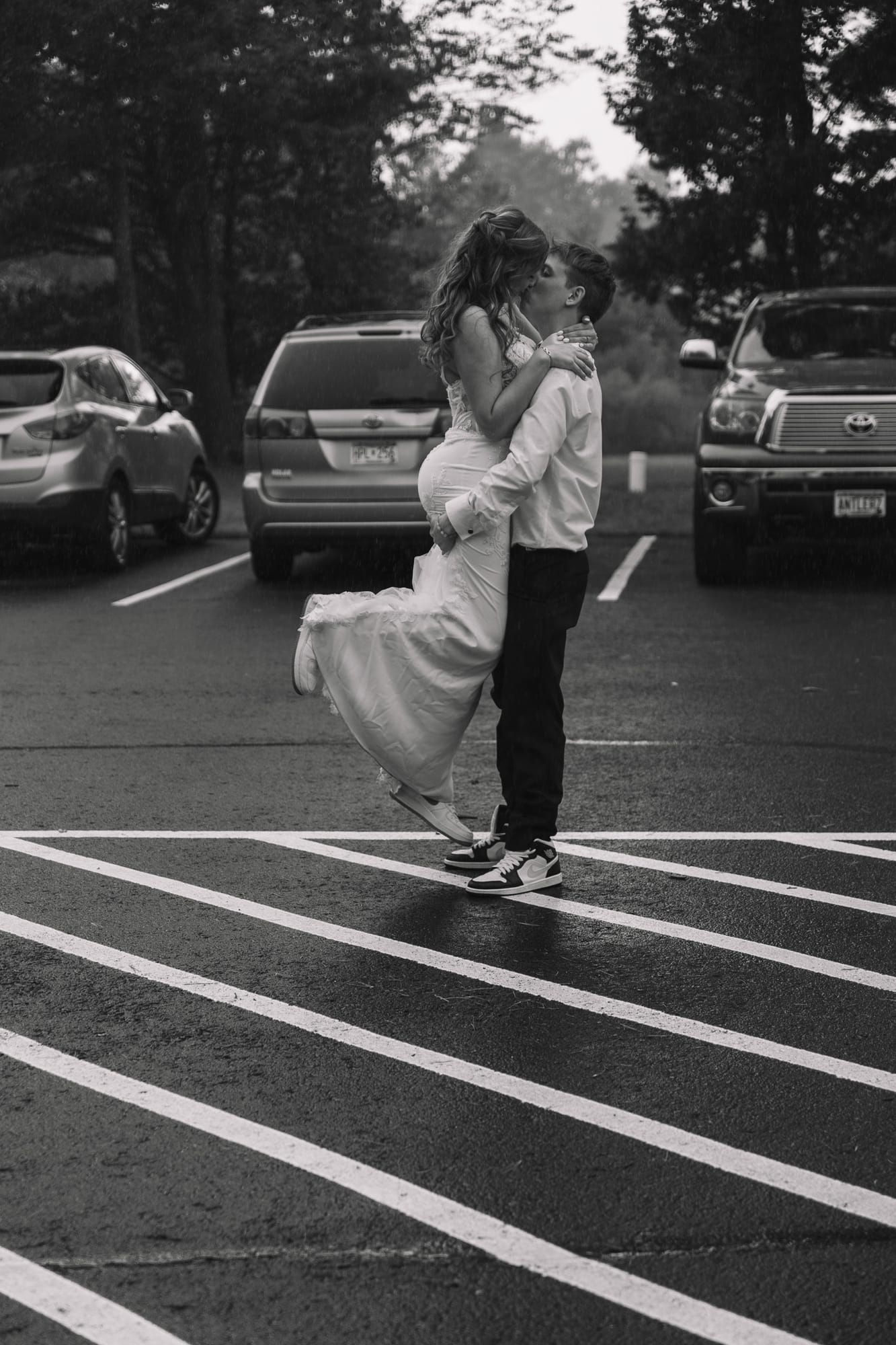 Wedding day photograph by Little Juneberry Photography