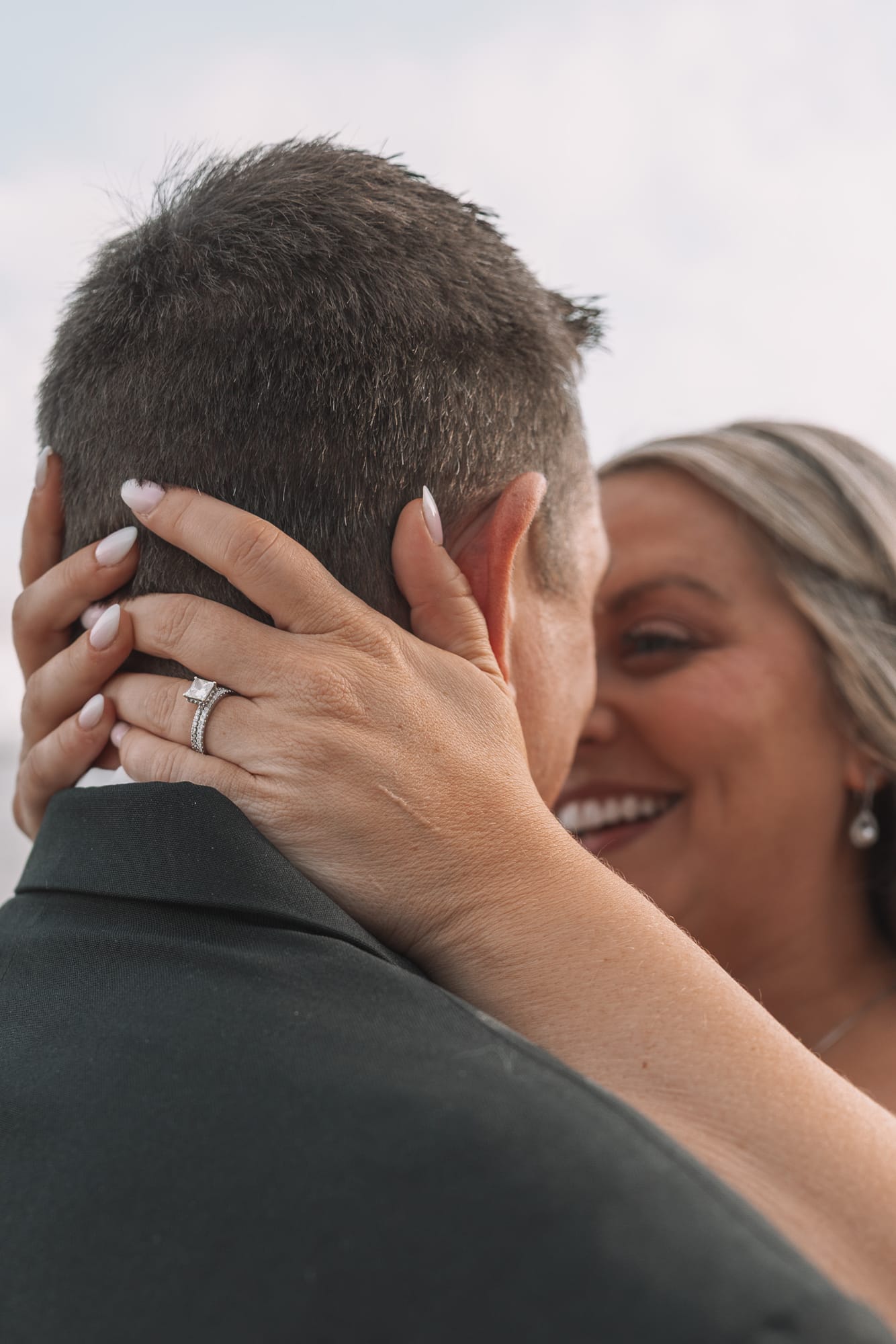 Minnesota and Wisconsin wedding photography by Little Juneberry Photography