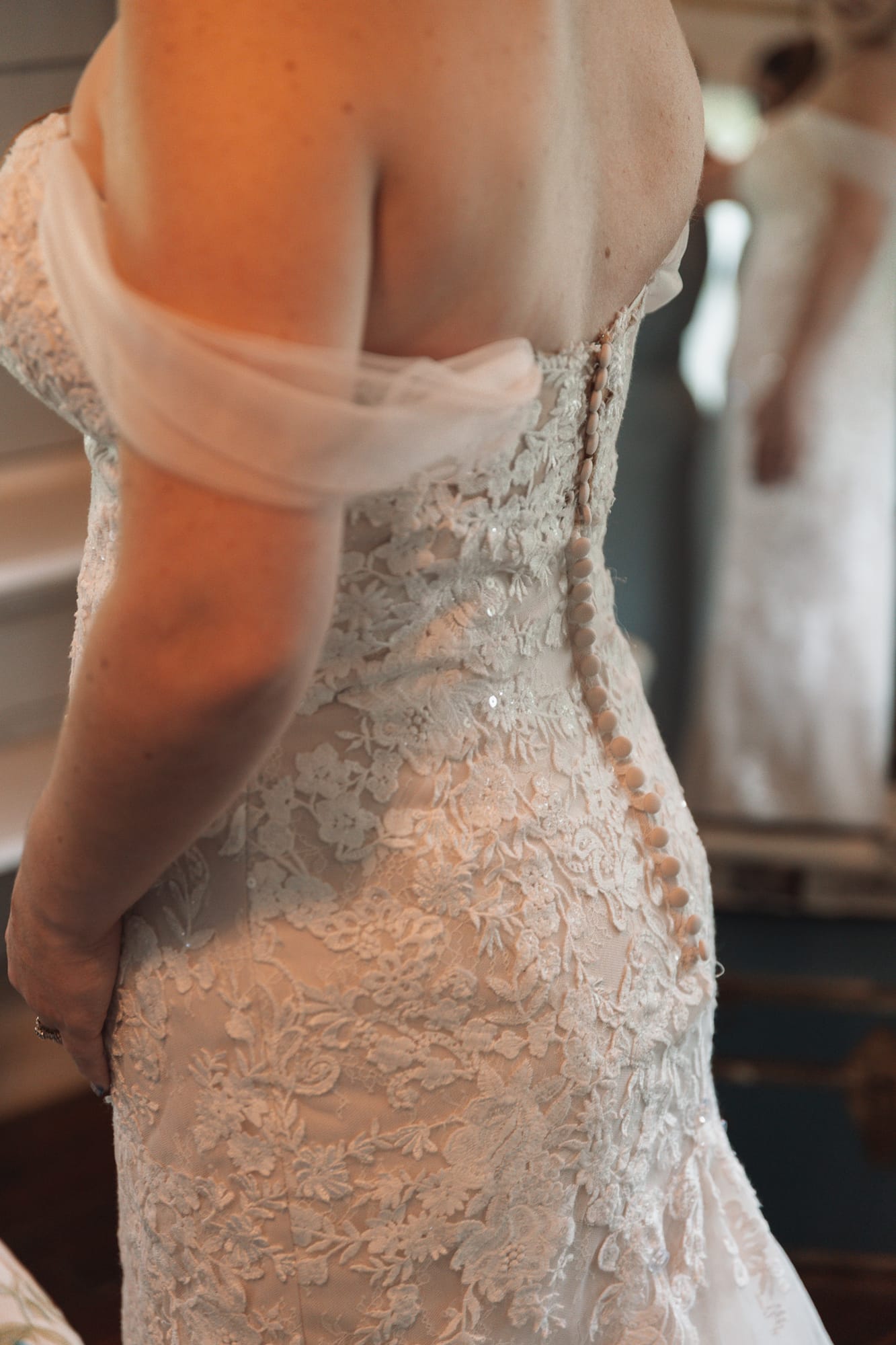 Minnesota and Wisconsin wedding photography by Little Juneberry Photography